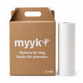 Myyk bambus kjøkkenpapir, eske og rull på hvit bakgrunn